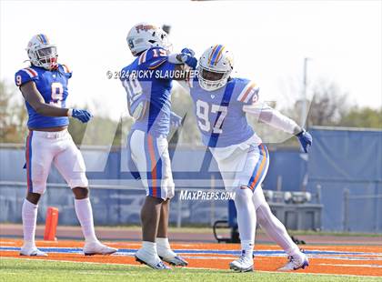 Thumbnail 3 in Springfield @ East St. Louis(IHSA 6A first round) photogallery.