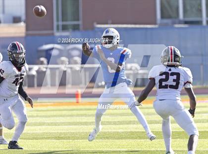 Thumbnail 3 in Springfield @ East St. Louis(IHSA 6A first round) photogallery.