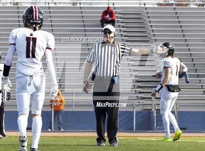 Thumbnail 3 in Springfield @ East St. Louis(IHSA 6A first round) photogallery.