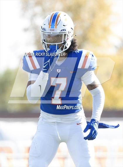Thumbnail 3 in Springfield @ East St. Louis(IHSA 6A first round) photogallery.