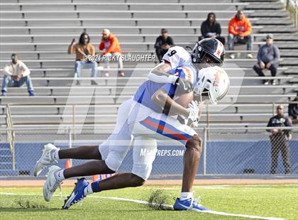 Thumbnail 2 in Springfield @ East St. Louis(IHSA 6A first round) photogallery.