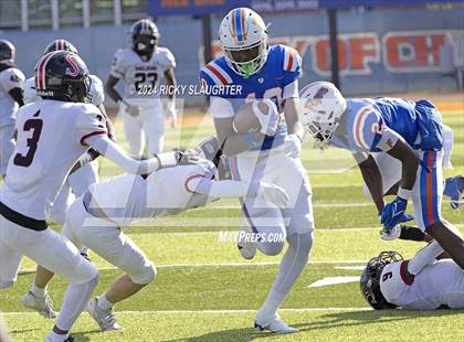 Thumbnail 3 in Springfield @ East St. Louis(IHSA 6A first round) photogallery.