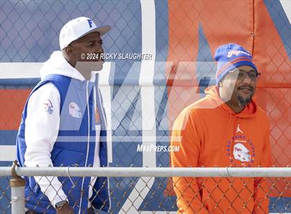 Thumbnail 1 in Springfield @ East St. Louis(IHSA 6A first round) photogallery.