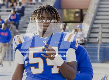 Thumbnail 1 in Springfield @ East St. Louis(IHSA 6A first round) photogallery.