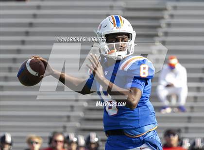 Thumbnail 1 in Springfield @ East St. Louis(IHSA 6A first round) photogallery.