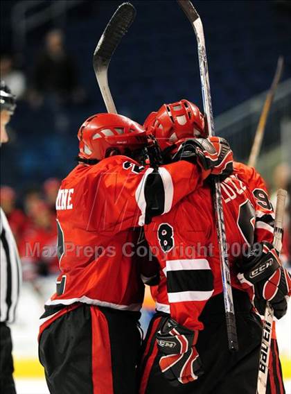 Thumbnail 3 in Amity Regional vs Branford (Sound Tigers Harbor Yard Series) photogallery.