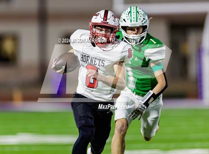 Thumbnail 1 in Hamlin vs. Muenster (UIL Football 2A Region 2 Bi District) photogallery.