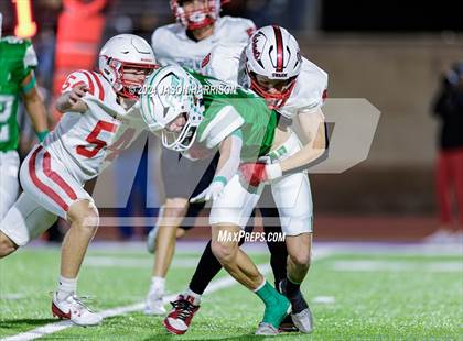 Thumbnail 3 in Hamlin vs. Muenster (UIL Football 2A Region 2 Bi District) photogallery.