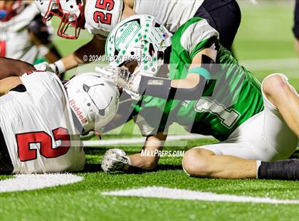 Thumbnail 1 in Hamlin vs. Muenster (UIL Football 2A Region 2 Bi District) photogallery.