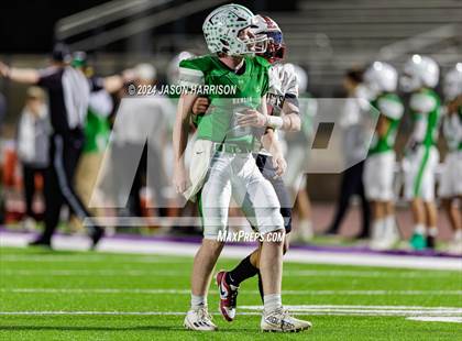 Thumbnail 2 in Hamlin vs. Muenster (UIL Football 2A Region 2 Bi District) photogallery.