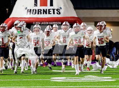 Thumbnail 1 in Hamlin vs. Muenster (UIL Football 2A Region 2 Bi District) photogallery.