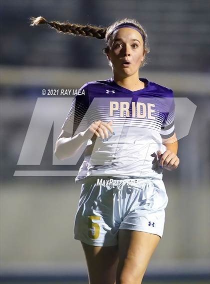 Thumbnail 3 in Laguna Creek vs. Bradshaw Christian photogallery.