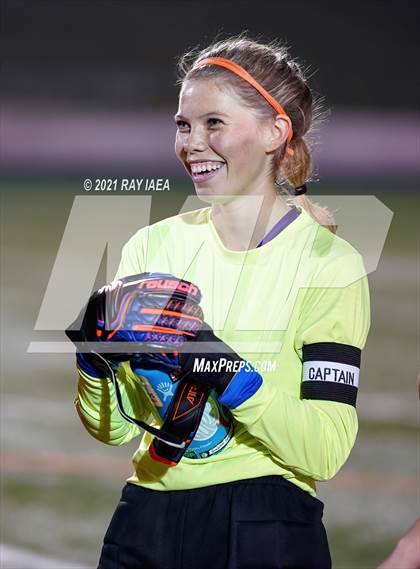 Thumbnail 1 in Laguna Creek vs. Bradshaw Christian photogallery.