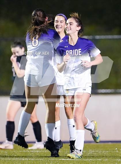 Thumbnail 1 in Laguna Creek vs. Bradshaw Christian photogallery.