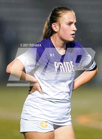 Thumbnail 3 in Laguna Creek vs. Bradshaw Christian photogallery.