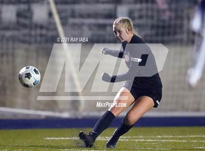 Thumbnail 1 in Laguna Creek vs. Bradshaw Christian photogallery.