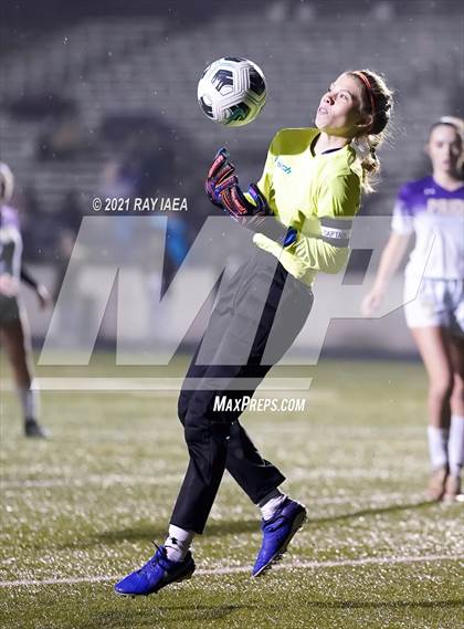Thumbnail 2 in Laguna Creek vs. Bradshaw Christian photogallery.