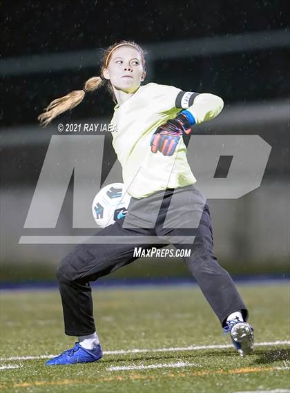 Thumbnail 1 in Laguna Creek vs. Bradshaw Christian photogallery.