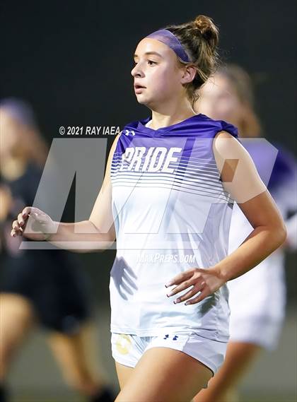 Thumbnail 2 in Laguna Creek vs. Bradshaw Christian photogallery.