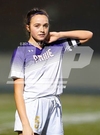Thumbnail 2 in Laguna Creek vs. Bradshaw Christian photogallery.