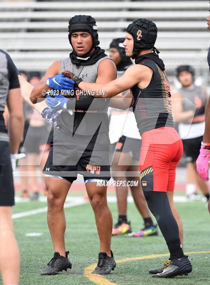 Thumbnail 2 in South County Classic Passing and Lineman Tournament photogallery.