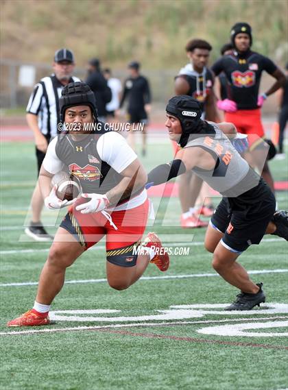 Thumbnail 3 in South County Classic Passing and Lineman Tournament photogallery.