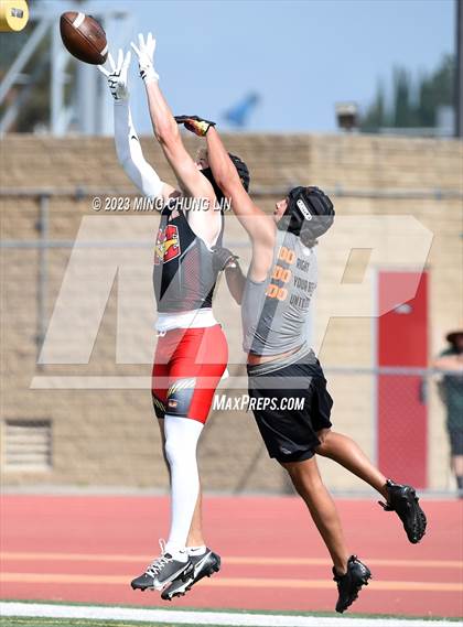 Thumbnail 1 in South County Classic Passing and Lineman Tournament photogallery.