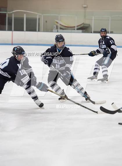 Thumbnail 2 in Valor Christian @ Columbine photogallery.