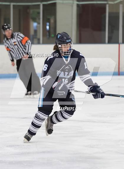 Thumbnail 3 in Valor Christian @ Columbine photogallery.