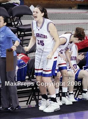 Thumbnail 1 in Sacramento vs. St. Ignatius (CIF NorCal D3 Final) photogallery.