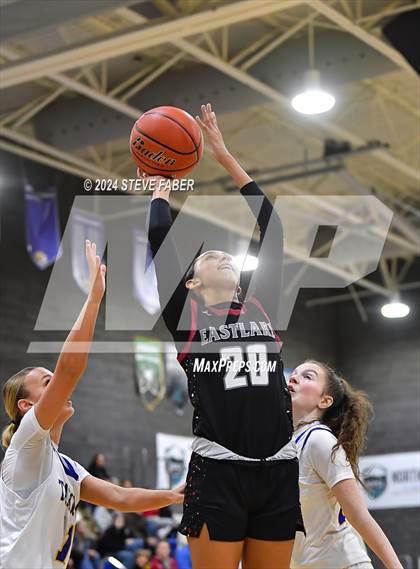 Thumbnail 1 in Eastlake @ Tahoma photogallery.
