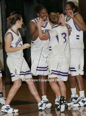 Thumbnail 3 in Piedmont vs Sacred Heart Cathedral (NorCal D4 Final) photogallery.