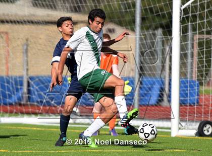 Thumbnail 2 in Sacred Heart Cathedral vs. King's Academy photogallery.
