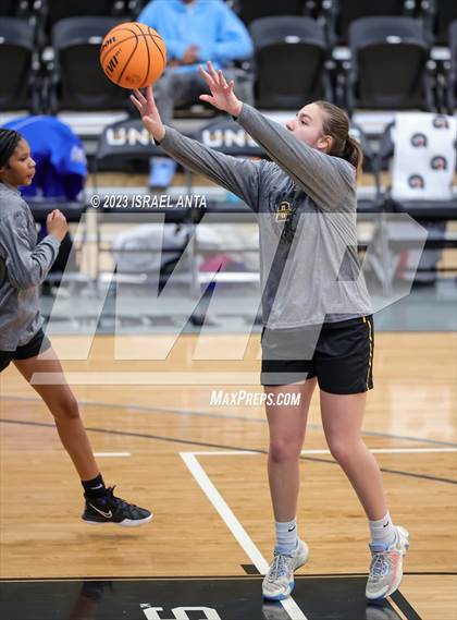 Thumbnail 3 in Lake View vs. Dillon  (2023 Robeson County Shootout) photogallery.