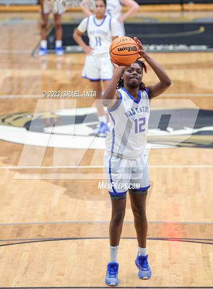 Thumbnail 3 in Lake View vs. Dillon  (2023 Robeson County Shootout) photogallery.
