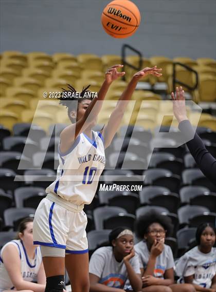 Thumbnail 2 in Lake View vs. Dillon  (2023 Robeson County Shootout) photogallery.