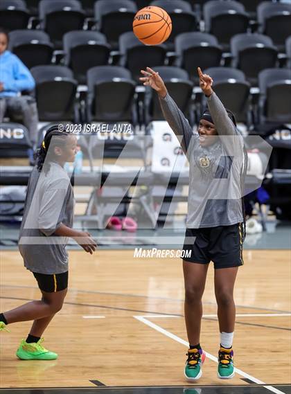 Thumbnail 1 in Lake View vs. Dillon  (2023 Robeson County Shootout) photogallery.