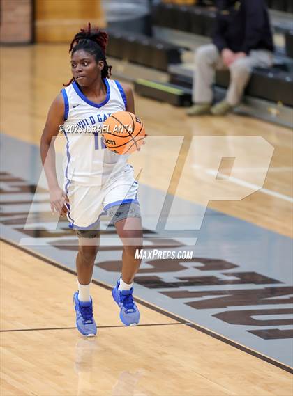 Thumbnail 3 in Lake View vs. Dillon  (2023 Robeson County Shootout) photogallery.
