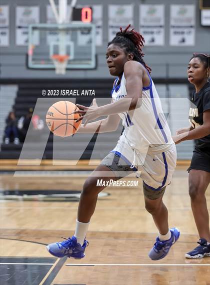 Thumbnail 3 in Lake View vs. Dillon  (2023 Robeson County Shootout) photogallery.