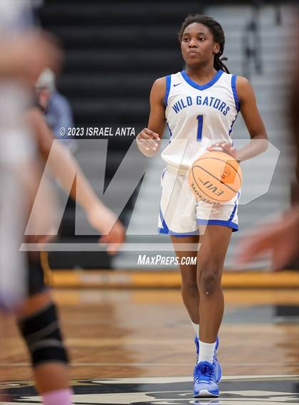 Thumbnail 2 in Lake View vs. Dillon  (2023 Robeson County Shootout) photogallery.