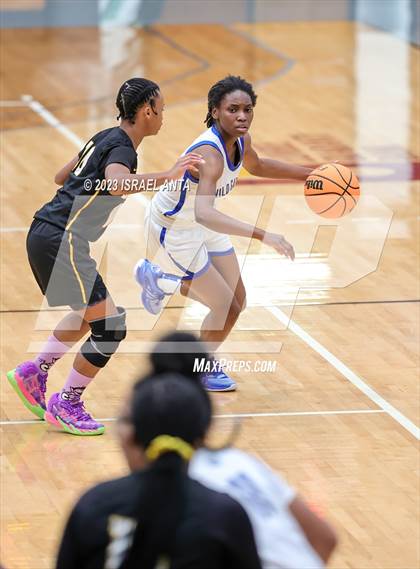 Thumbnail 2 in Lake View vs. Dillon  (2023 Robeson County Shootout) photogallery.