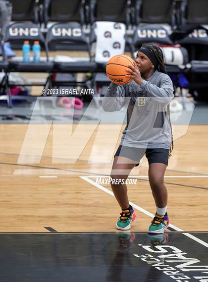 Thumbnail 3 in Lake View vs. Dillon  (2023 Robeson County Shootout) photogallery.