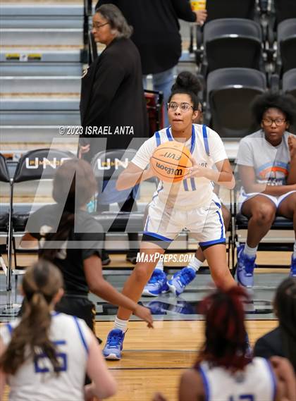 Thumbnail 1 in Lake View vs. Dillon  (2023 Robeson County Shootout) photogallery.