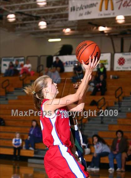 Thumbnail 1 in Tomball vs. College Park (McDonalds Texas Invitational) photogallery.