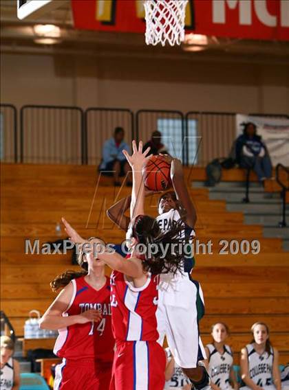 Thumbnail 3 in Tomball vs. College Park (McDonalds Texas Invitational) photogallery.