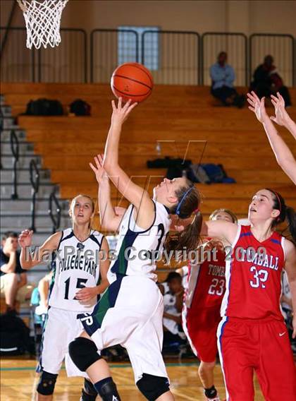 Thumbnail 2 in Tomball vs. College Park (McDonalds Texas Invitational) photogallery.