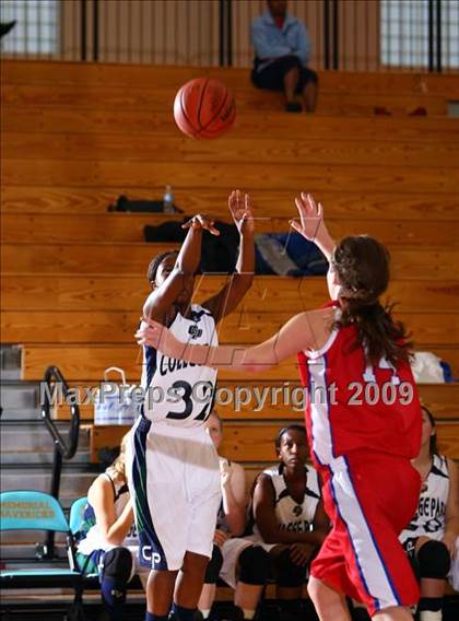 Thumbnail 3 in Tomball vs. College Park (McDonalds Texas Invitational) photogallery.
