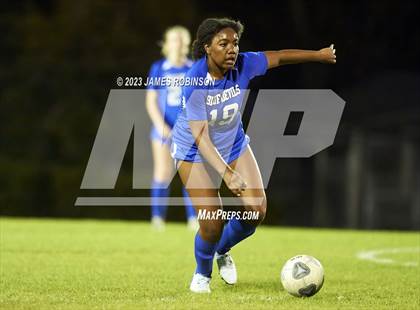 Thumbnail 3 in Stanton vs Beachside (FHSAA 4A Regional Quarterfinal) photogallery.