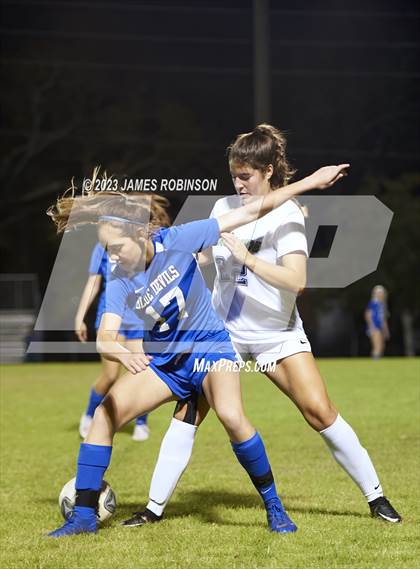 Thumbnail 3 in Stanton vs Beachside (FHSAA 4A Regional Quarterfinal) photogallery.