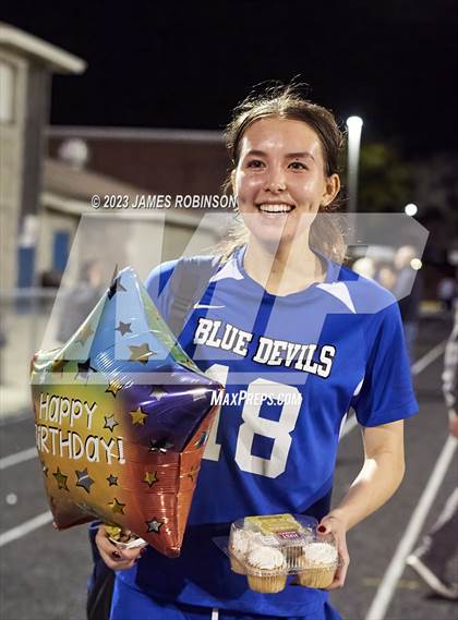 Thumbnail 2 in Stanton vs Beachside (FHSAA 4A Regional Quarterfinal) photogallery.